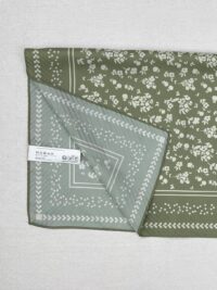 طرح مینی اسکارف زنانه برند Six