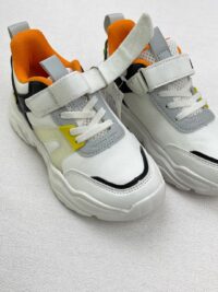 کفش کتانی پسرانه برند max کد A4993